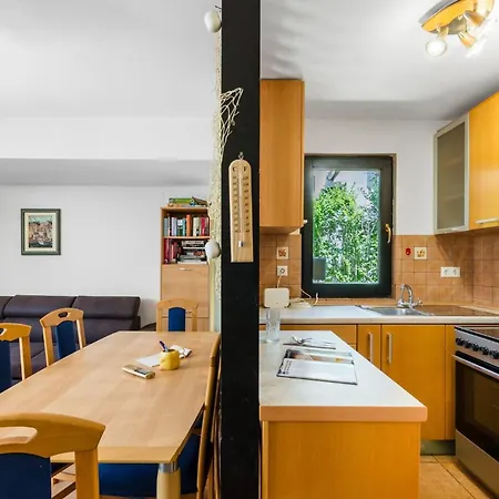 Tiny House Ina Apartman Privlaka