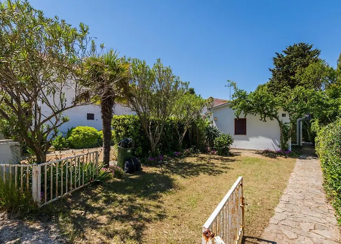 Διαμέρισμα Apartment Tiny House Ina *