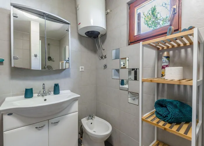 Apartment Tiny House Ina Apartman *